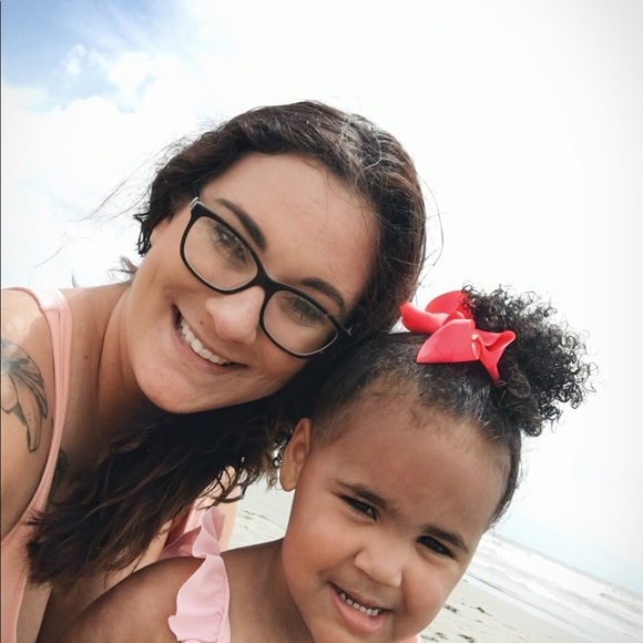 Meet your Posher, Siera - Picture 4 of 6